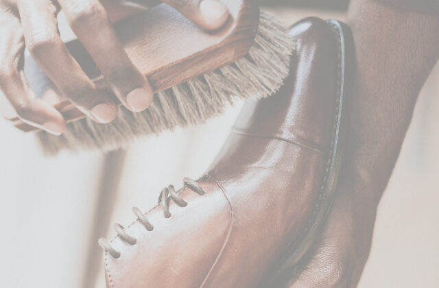 How to care for leather shoes
