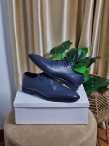 wholecut-loafers